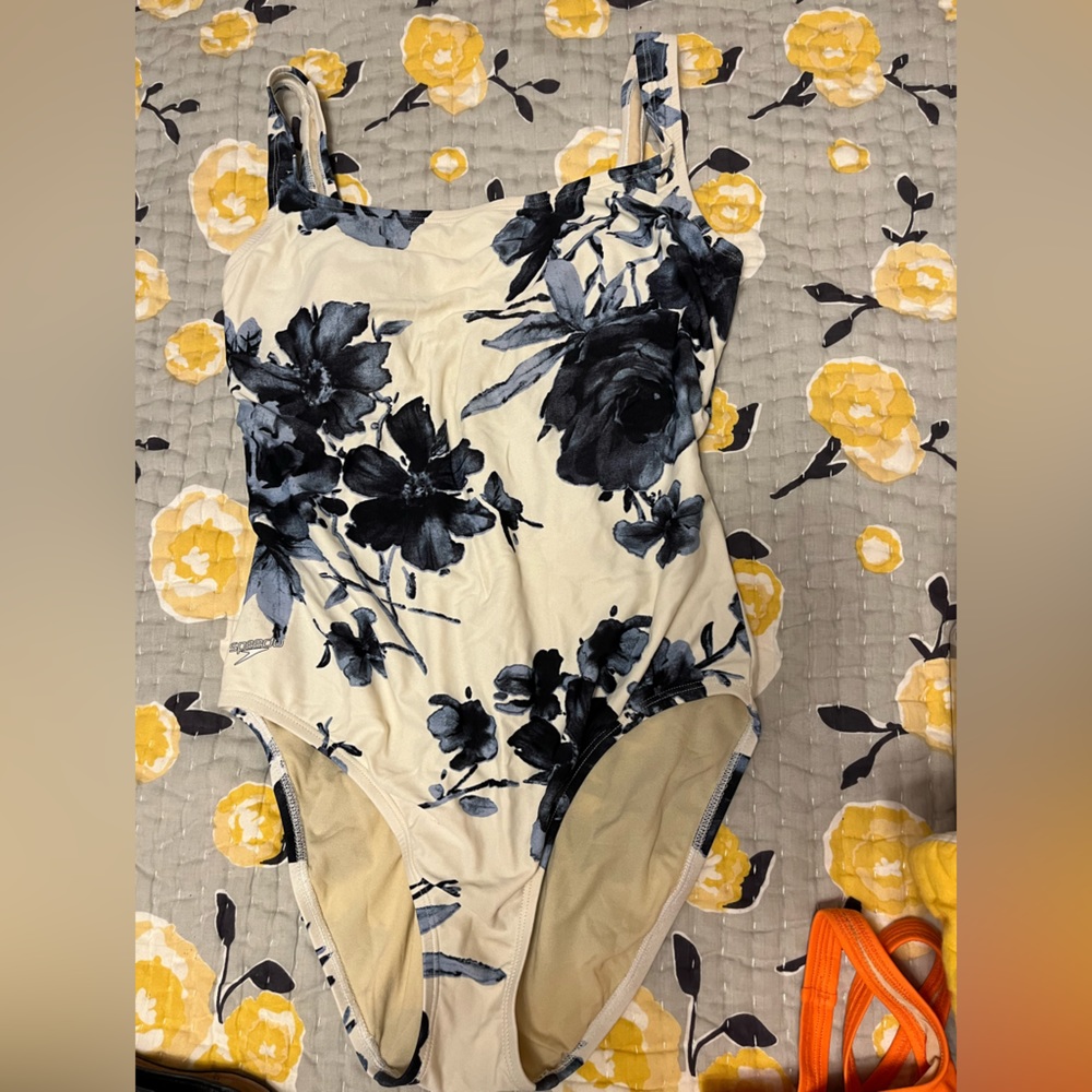 Speedo white swimsuit with purple orchid size 14